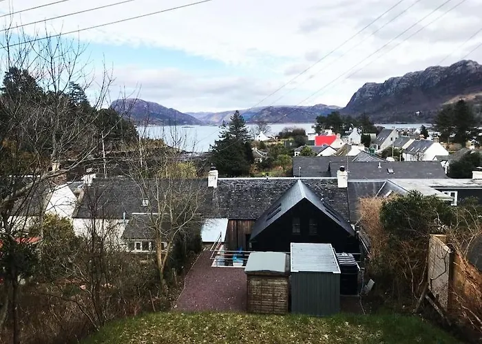 Plockton Sea View Apartment